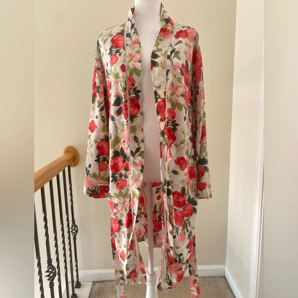 🥀 Tahari Sleepware Floral Roses Robe, XS - Picture 2 of 14